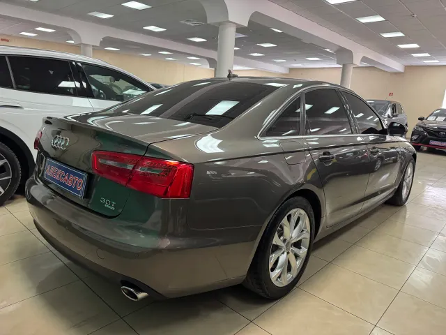 Audi A6 - фото 4