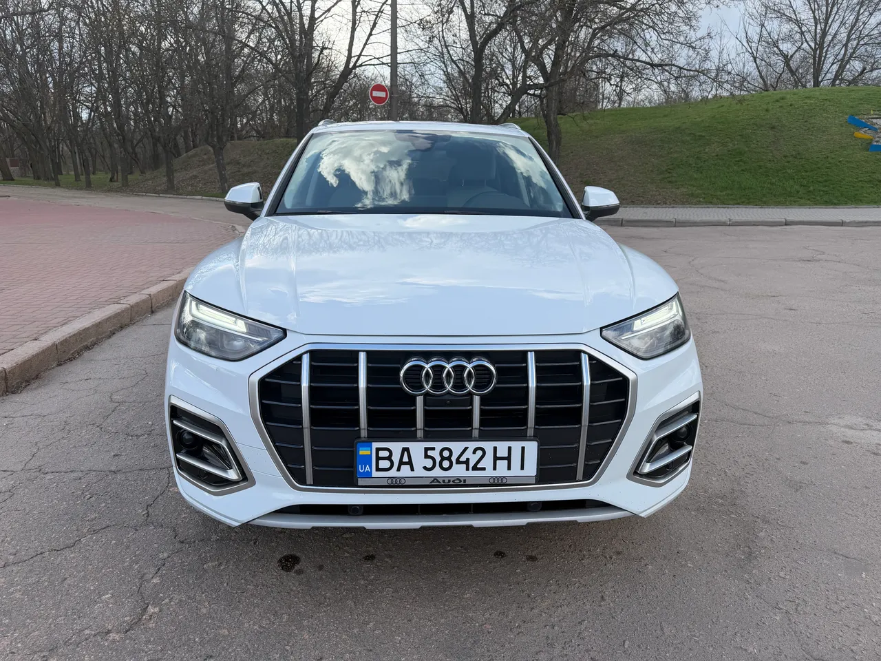 Audi Q5 - фото 1