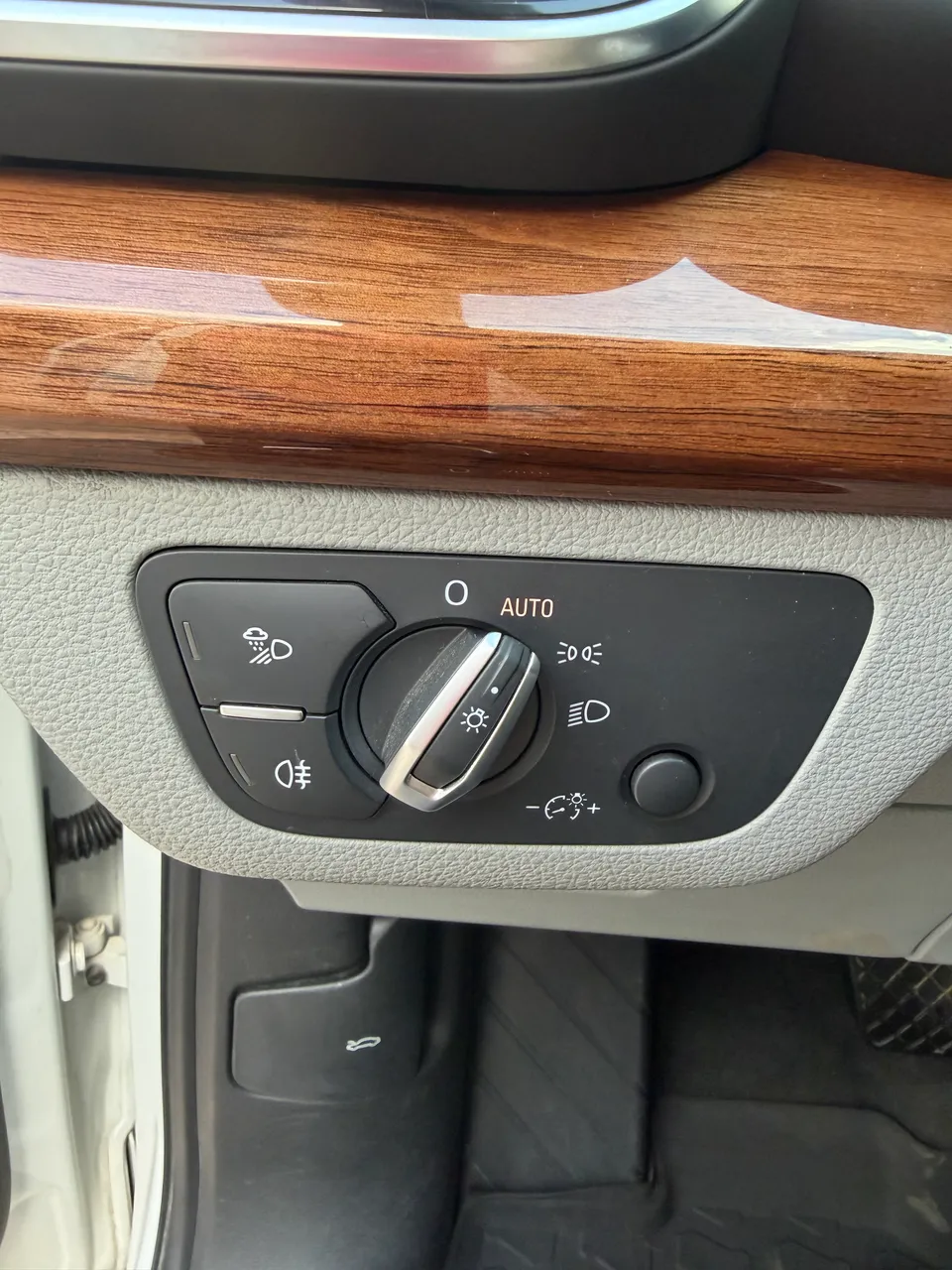 Audi Q5 - фото 16