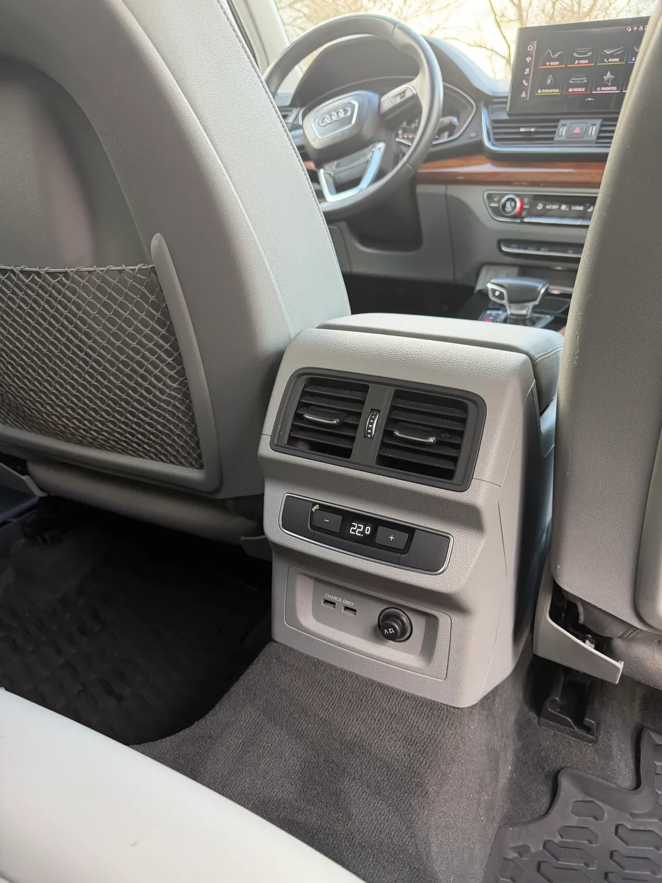 Audi Q5 - фото 8