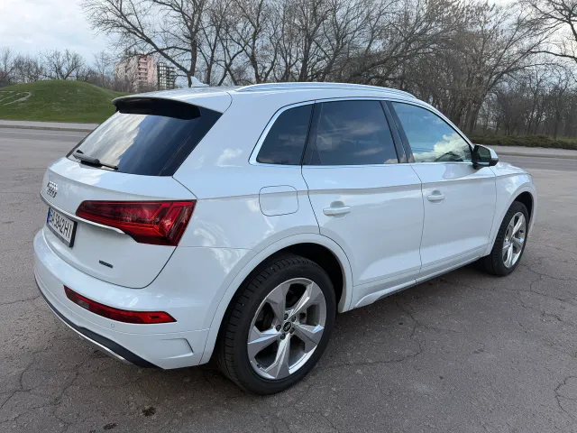 Audi Q5 - фото 5