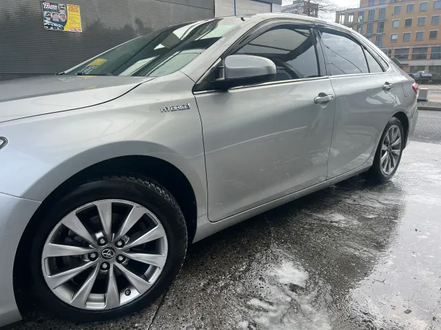 Toyota Camry - фото 3