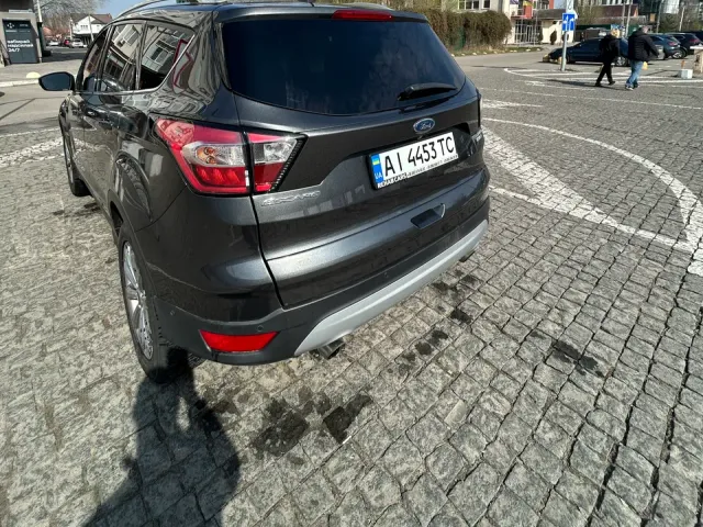 Ford Escape - фото 5