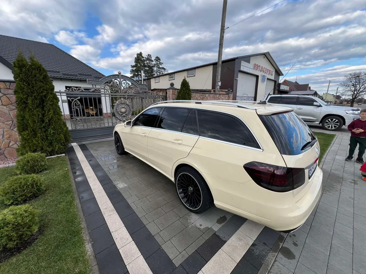 Mercedes-Benz E-Класс - фото 20