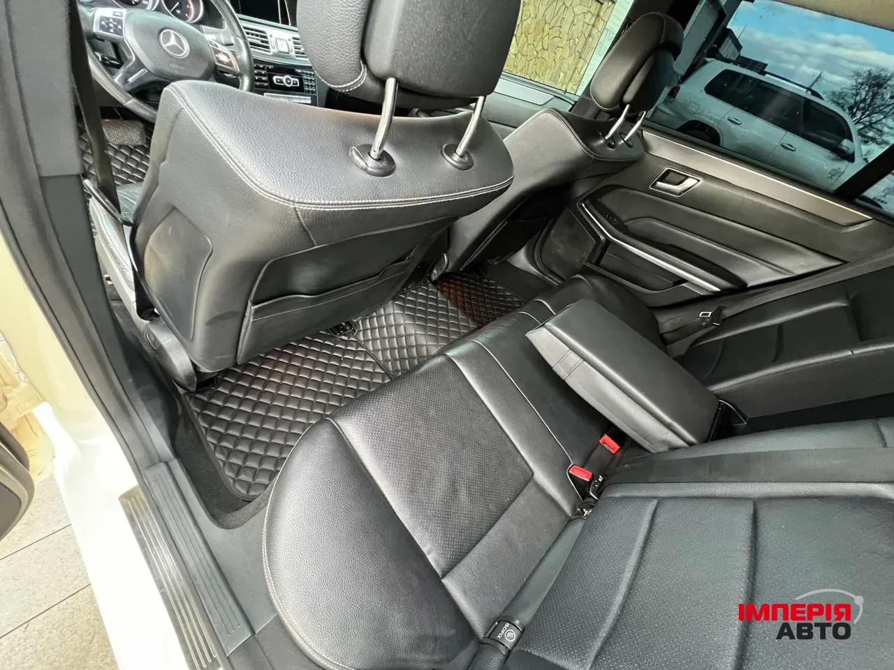 Mercedes-Benz E-Класс - фото 31