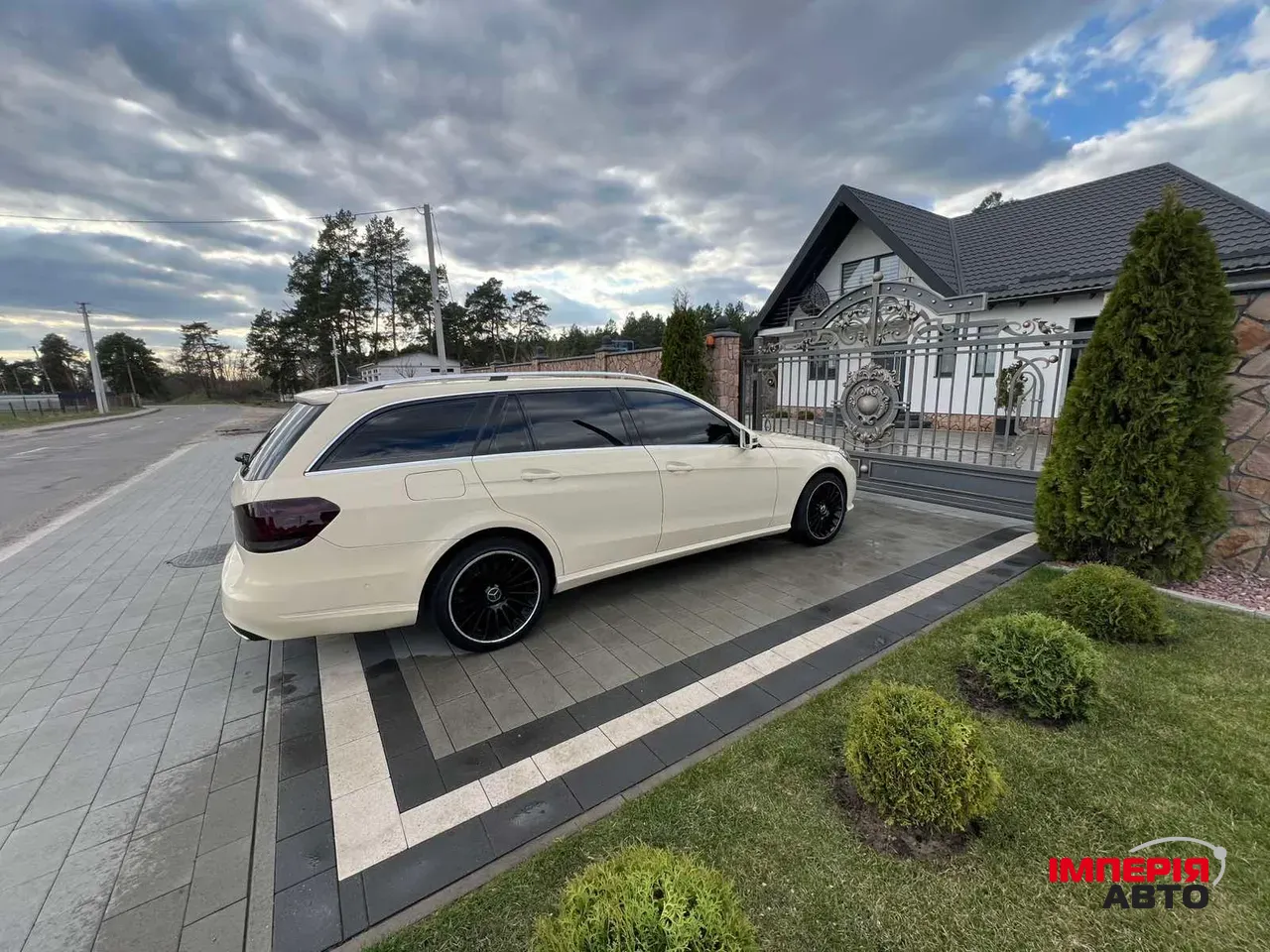 Mercedes-Benz E-Класс - фото 23