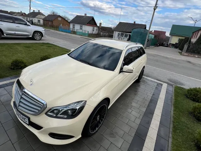 Mercedes-Benz E-Класс - фото 4