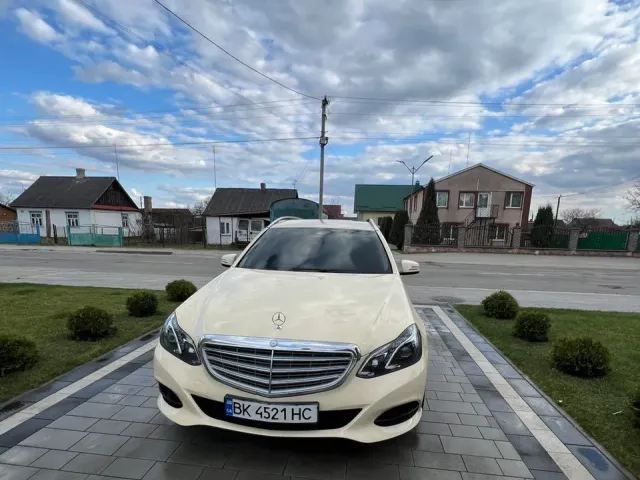 Mercedes-Benz E-Класс - фото 5