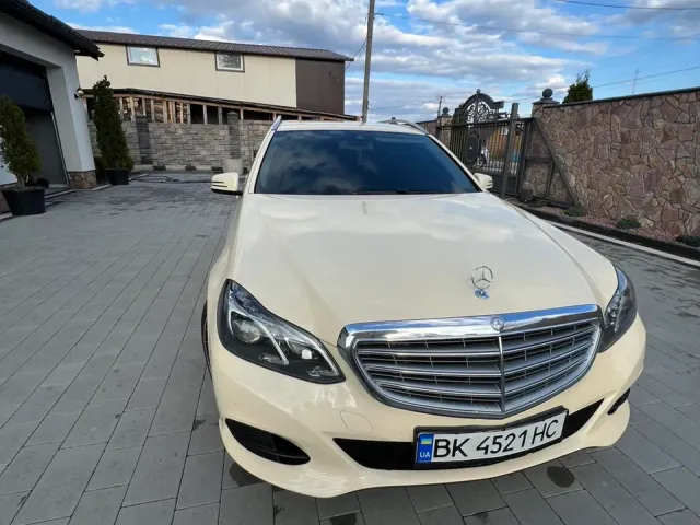 Mercedes-Benz E-Класс - фото 1