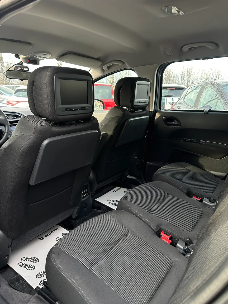 Peugeot 5008 - фото 6