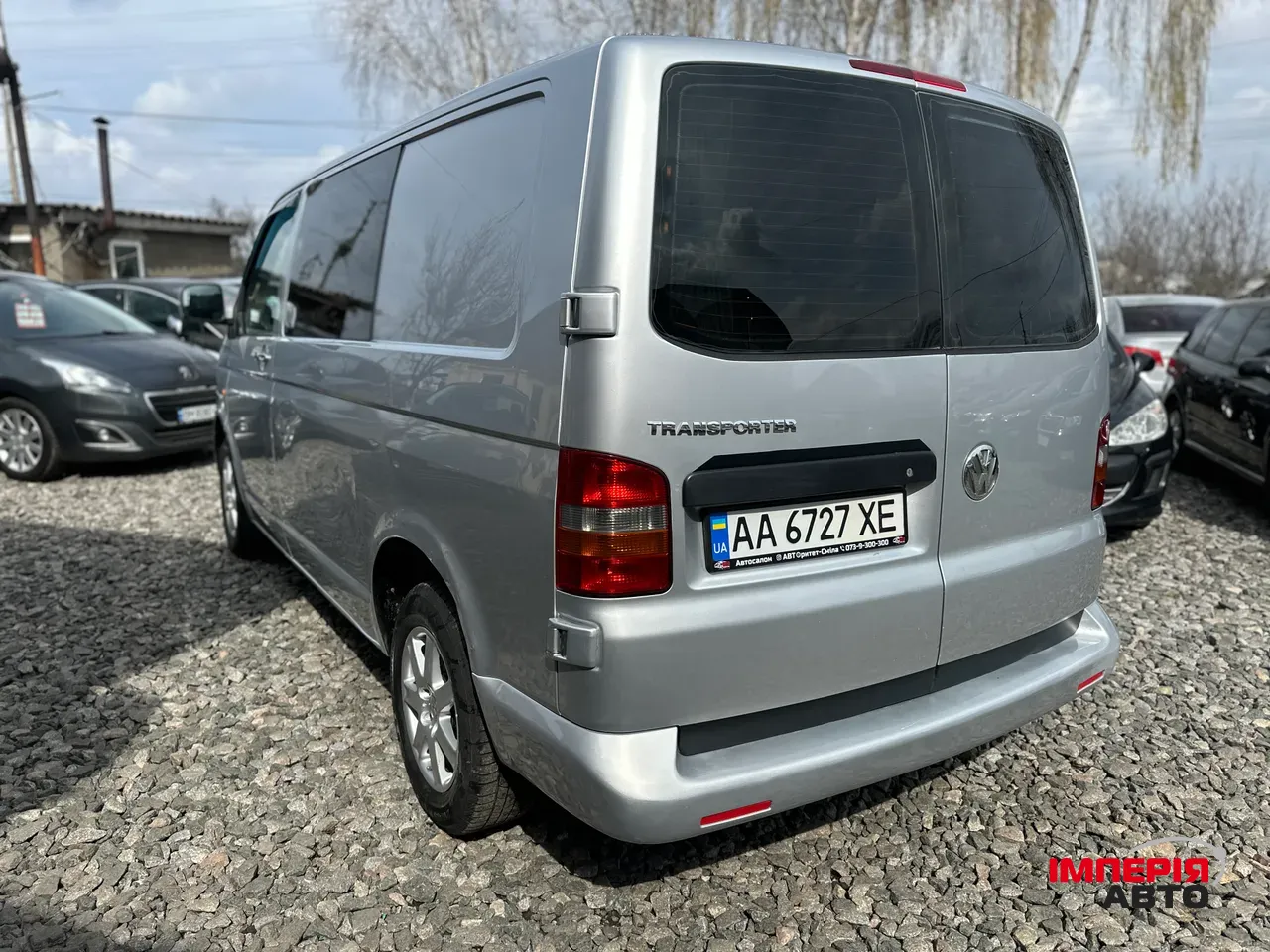 Volkswagen Transporter - фото 9