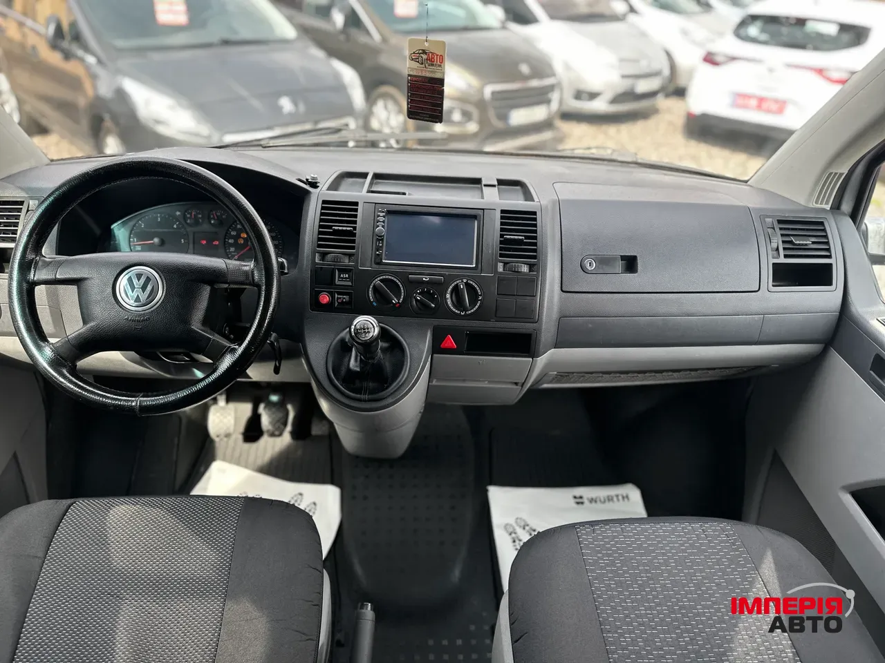 Volkswagen Transporter - фото 4