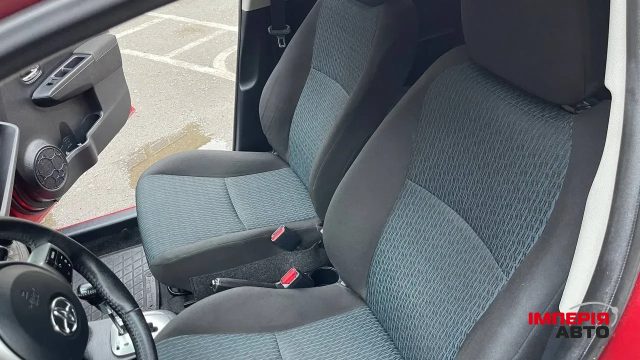 Toyota Yaris - фото 65