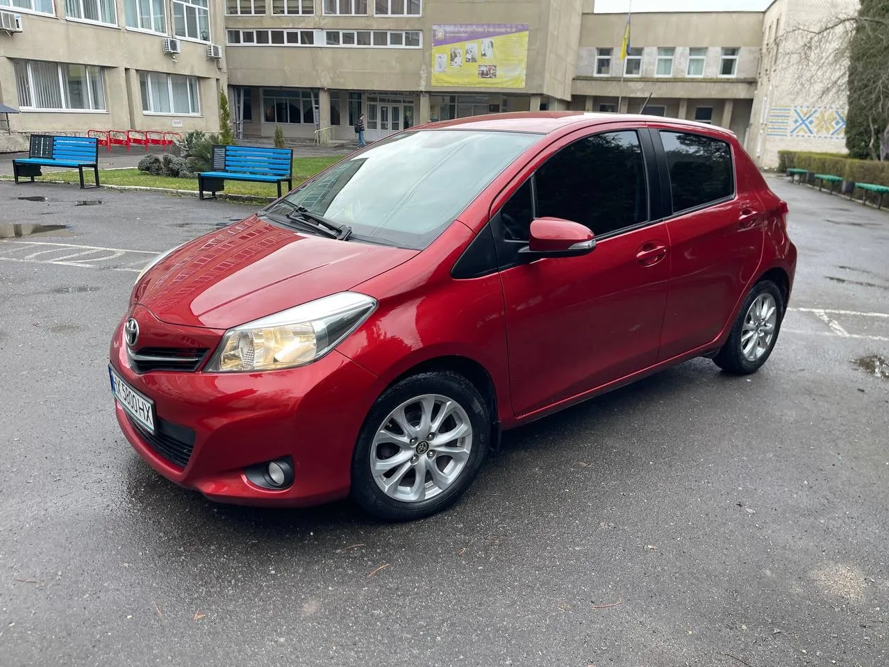 Toyota Yaris - фото 12