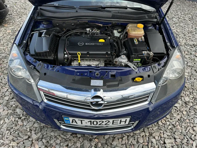 Opel Astra - фото 5