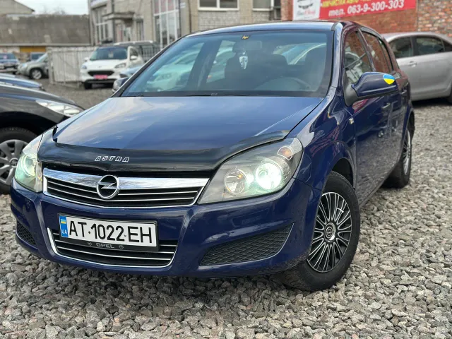 Opel Astra - фото 3