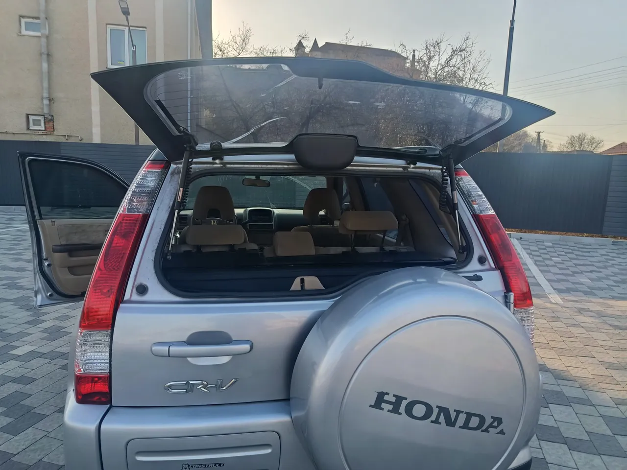 Honda CR-V - фото 16