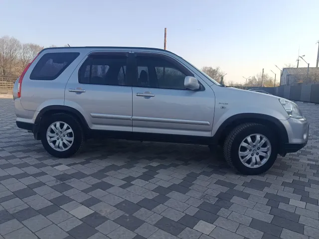 Honda CR-V - фото 4