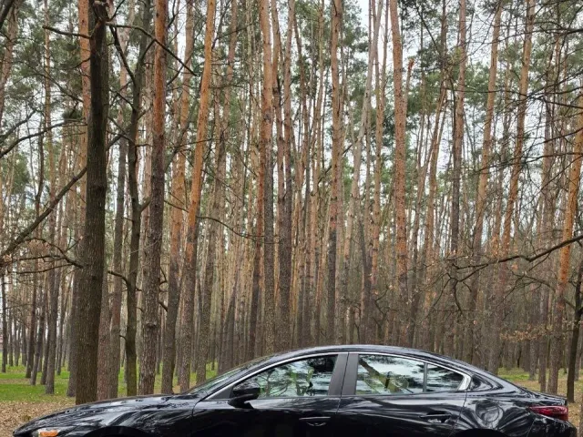 Mazda 3 - фото 3