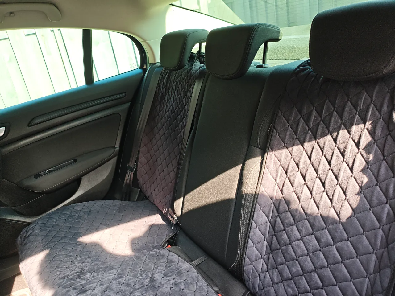 Renault Megane - фото 17