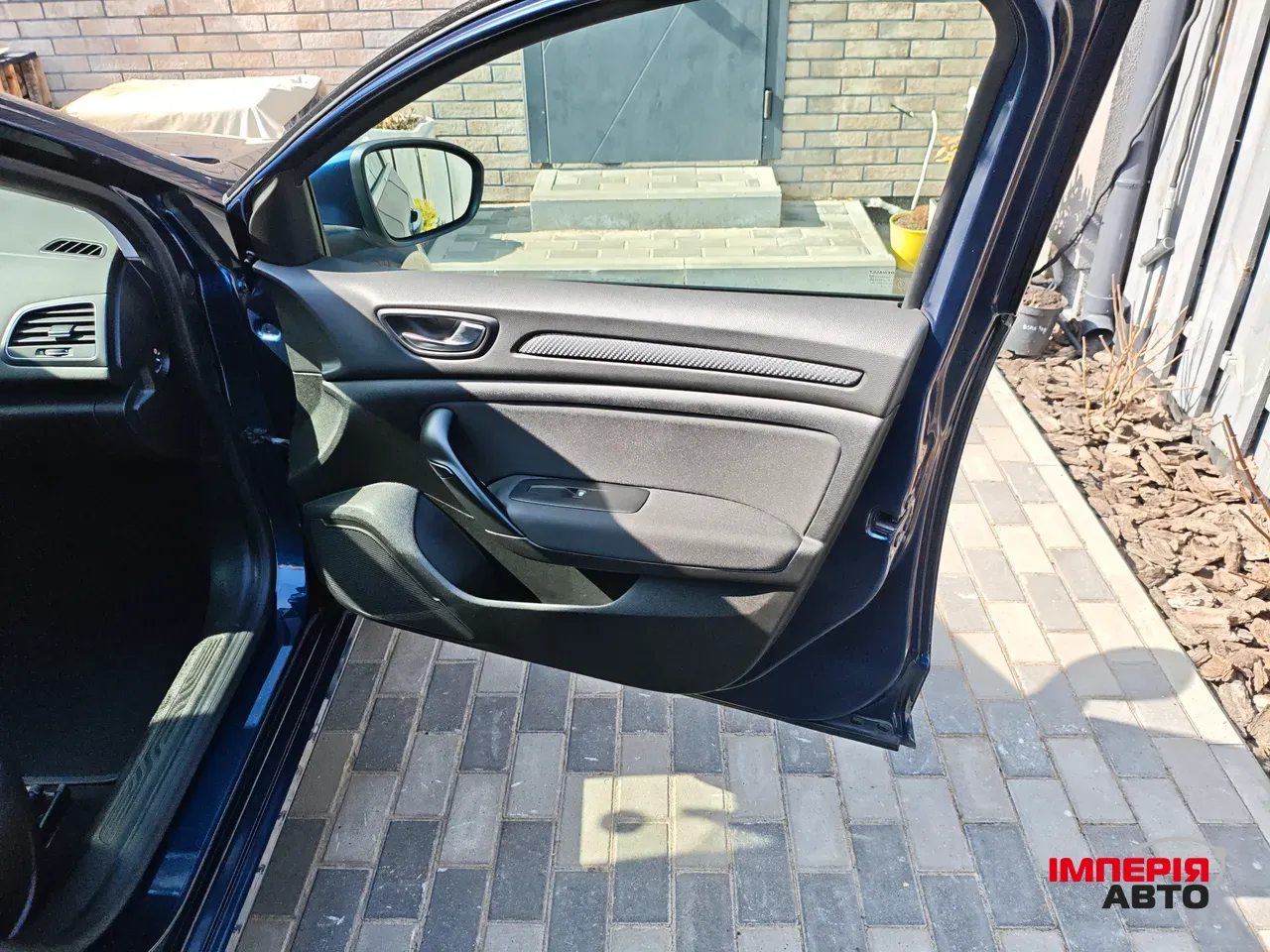 Renault Megane - фото 19