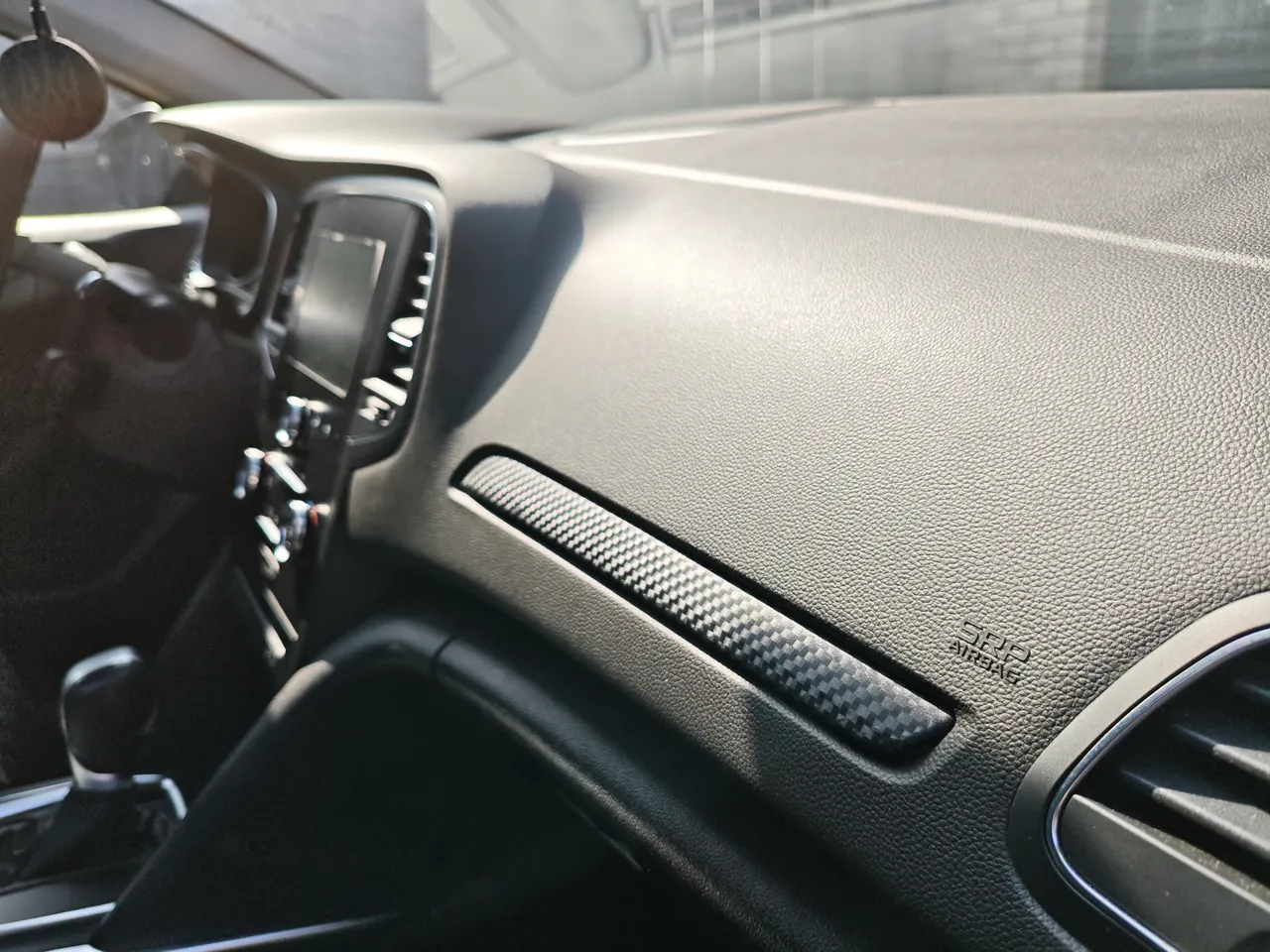 Renault Megane - фото 25