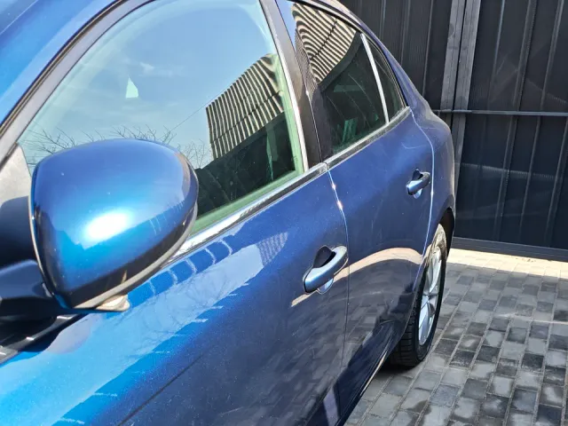 Renault Megane - фото 4