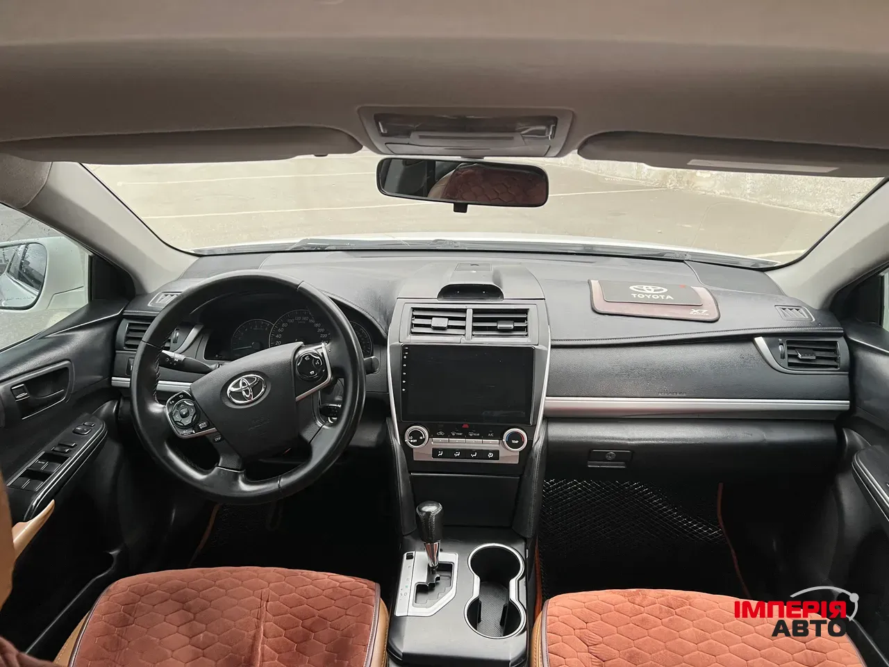 Toyota Camry - фото 5