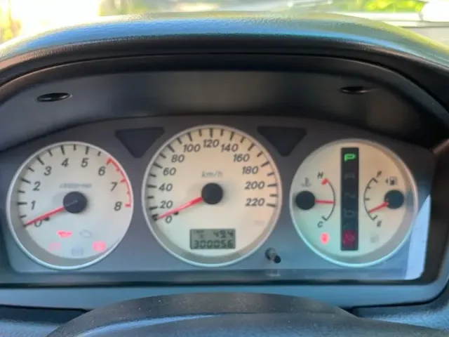 Mitsubishi Lancer - фото 4