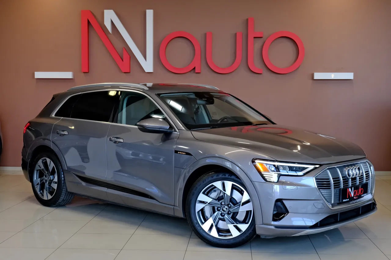 Audi e-tron - фото 4