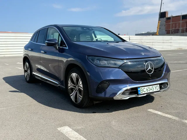 Mercedes-Benz EQE SUV - фото 1