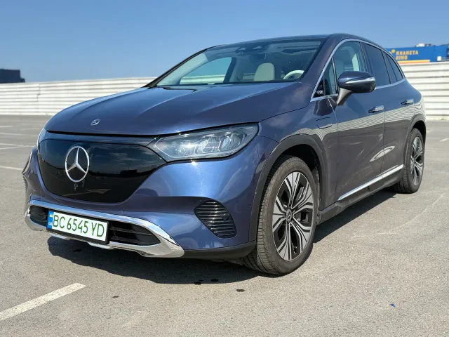 Mercedes-Benz EQE SUV - фото 2