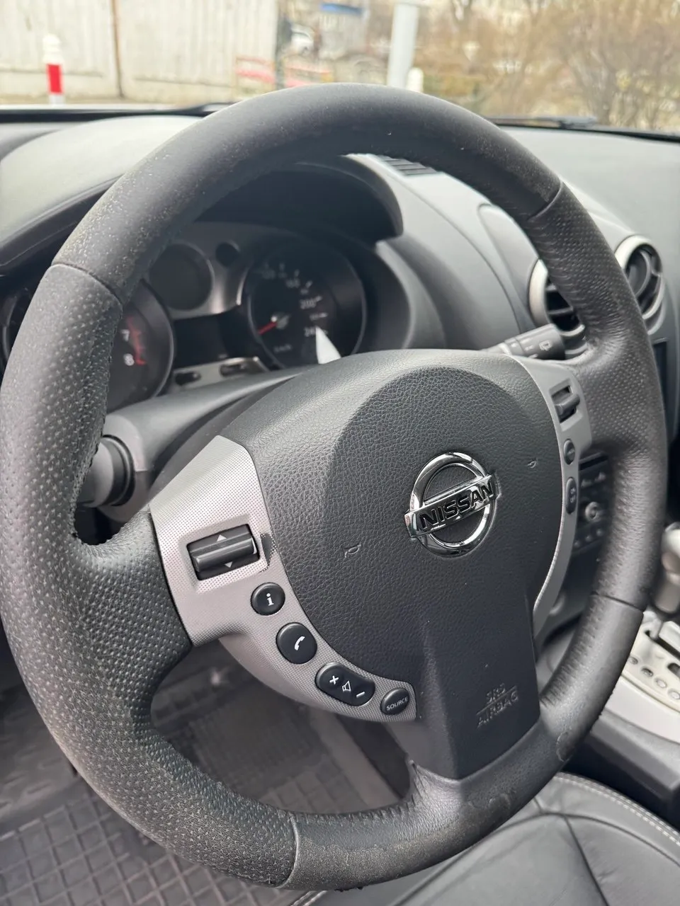 Nissan Qashqai - фото 10