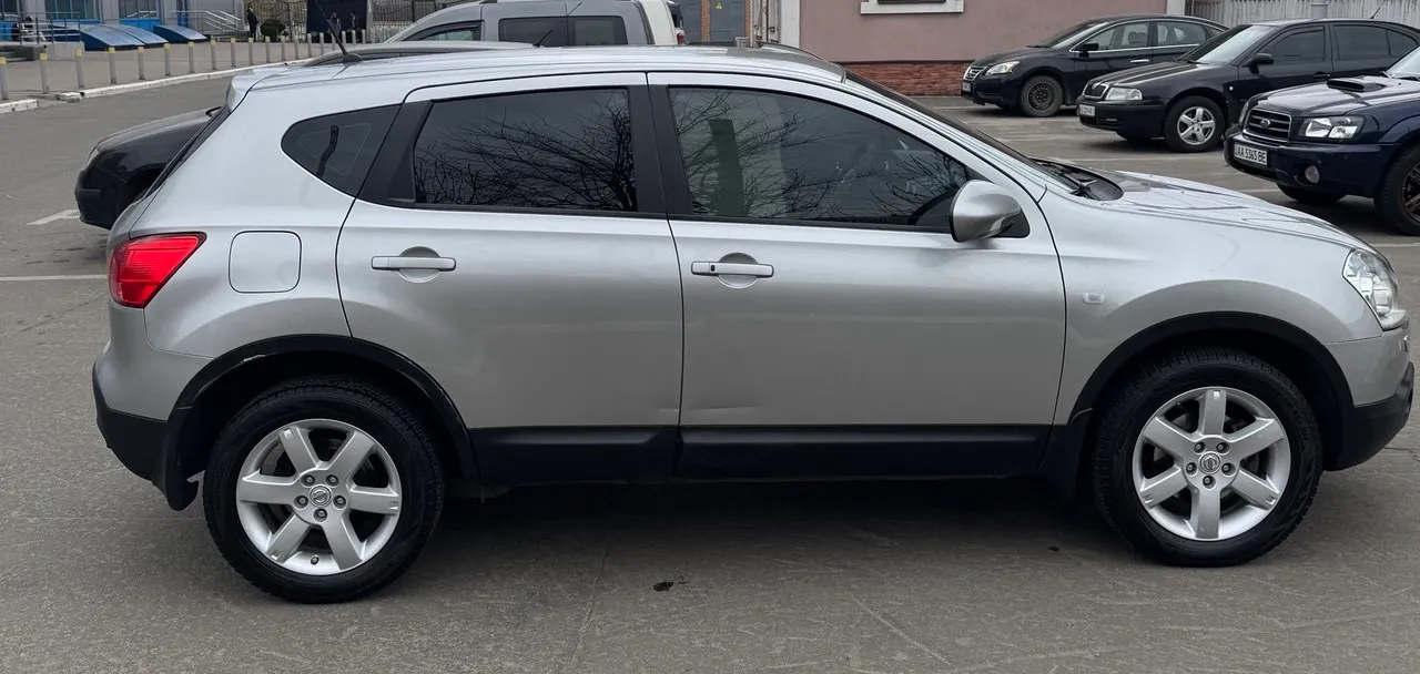 Nissan Qashqai - фото 31