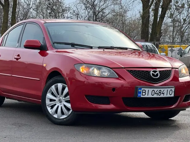 Mazda 3 - фото 1