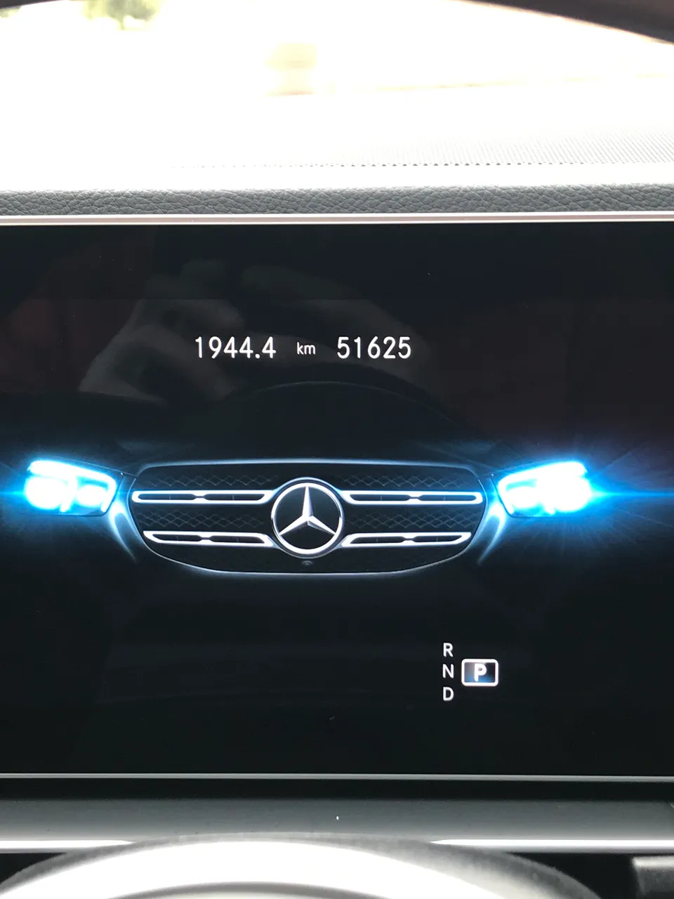 Mercedes-Benz GLS - фото 16