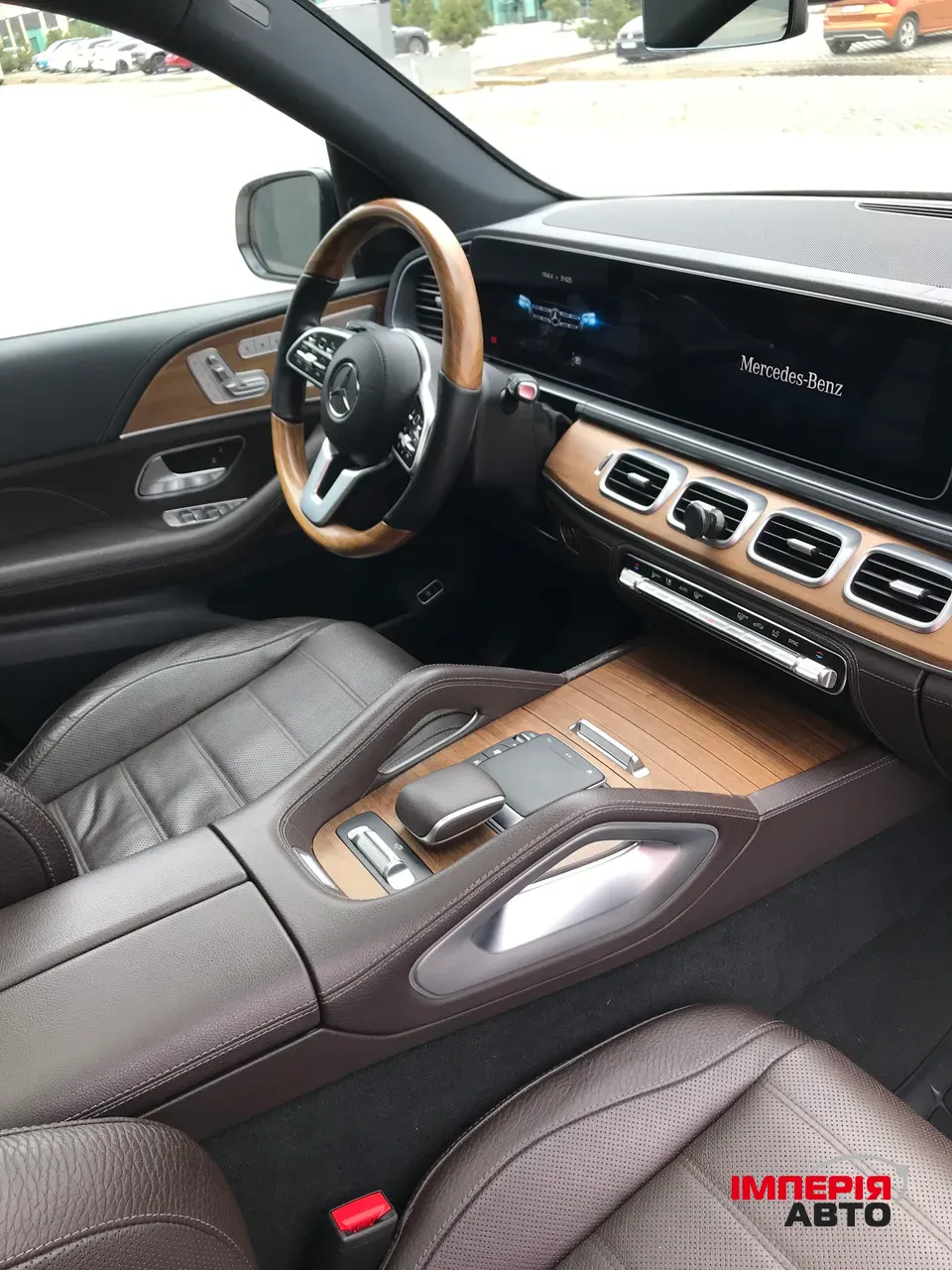 Mercedes-Benz GLS - фото 4