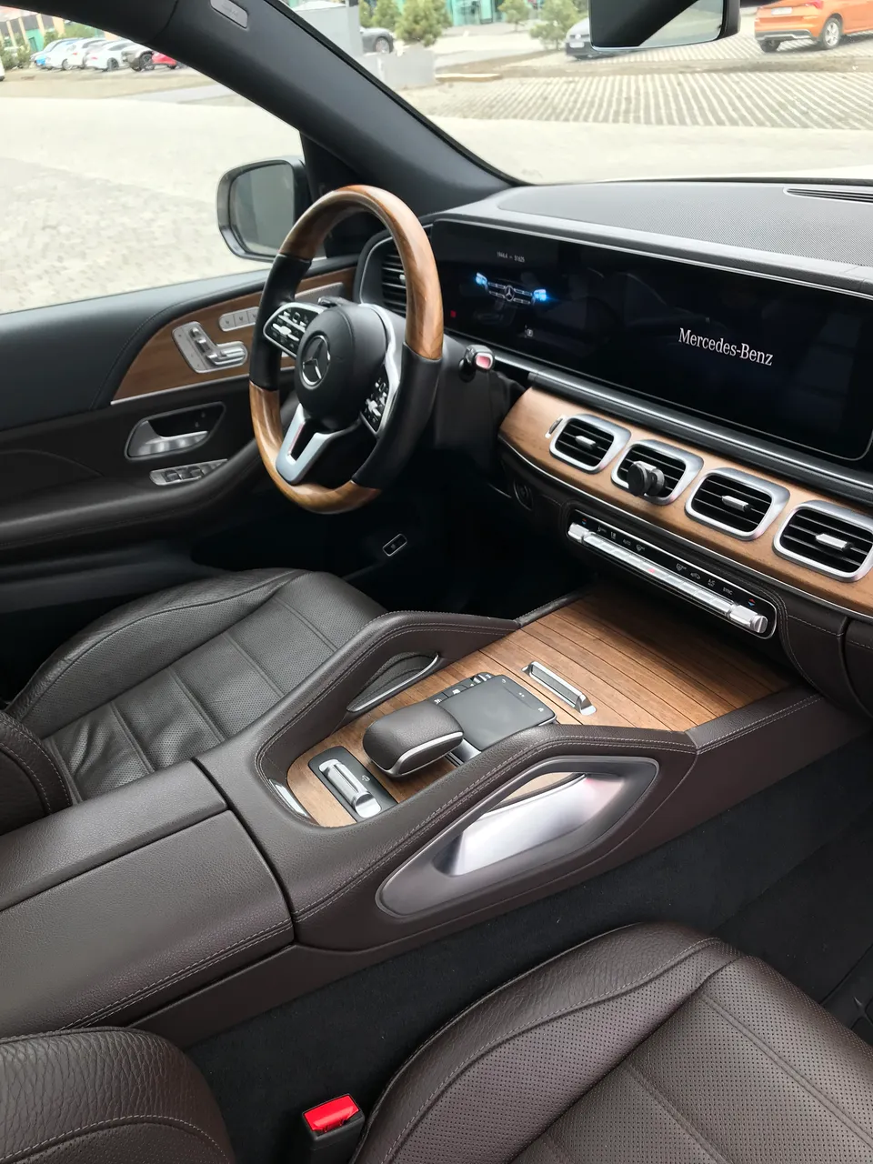 Mercedes-Benz GLS - фото 5