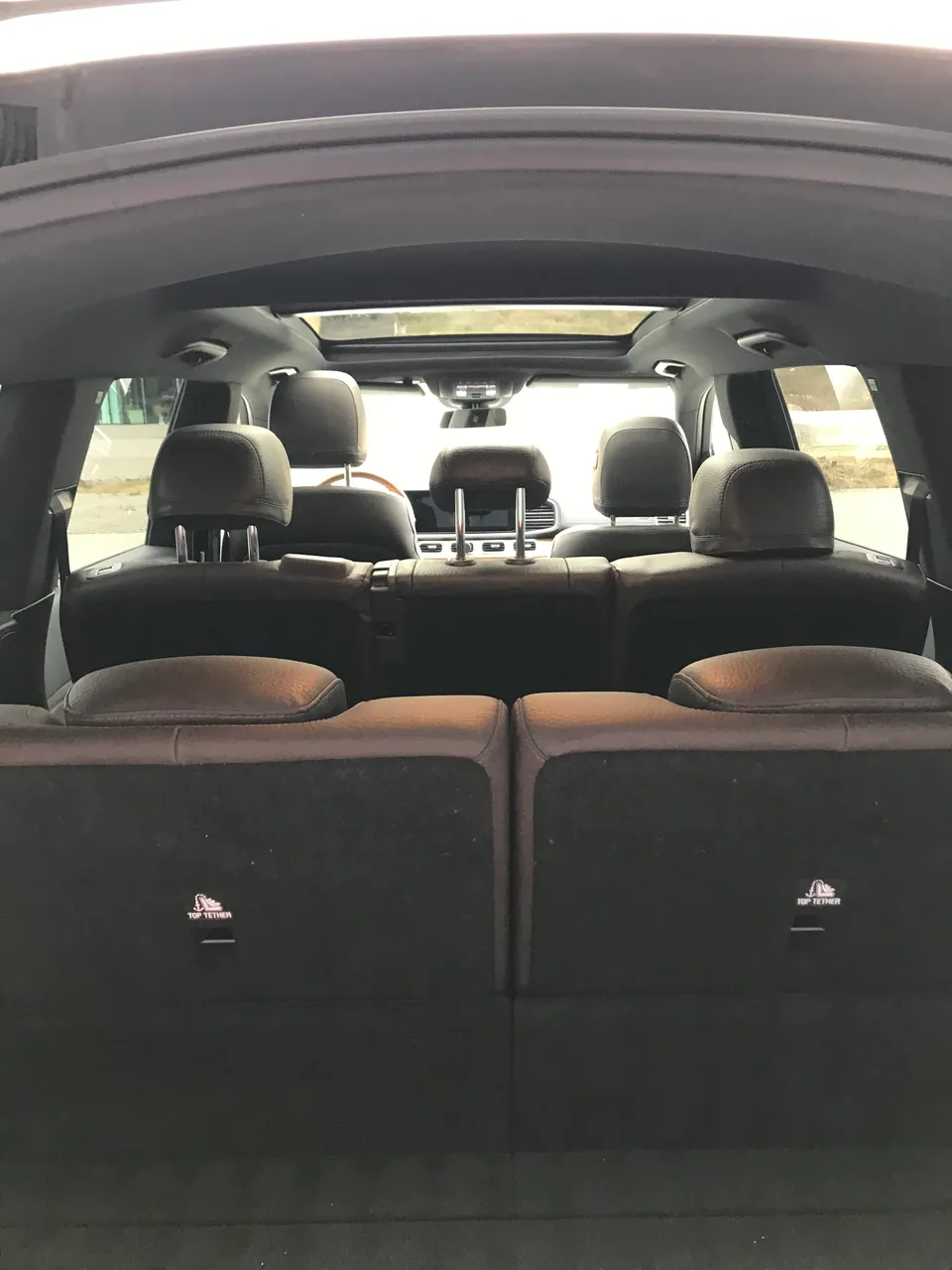 Mercedes-Benz GLS - фото 11