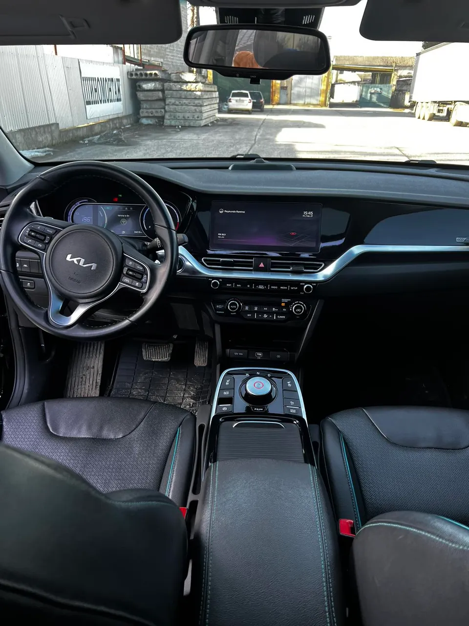 Kia Niro - фото 11