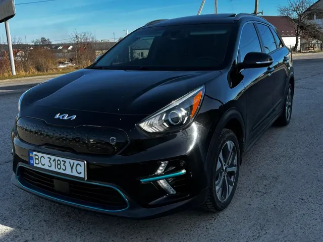 Kia Niro - фото 1