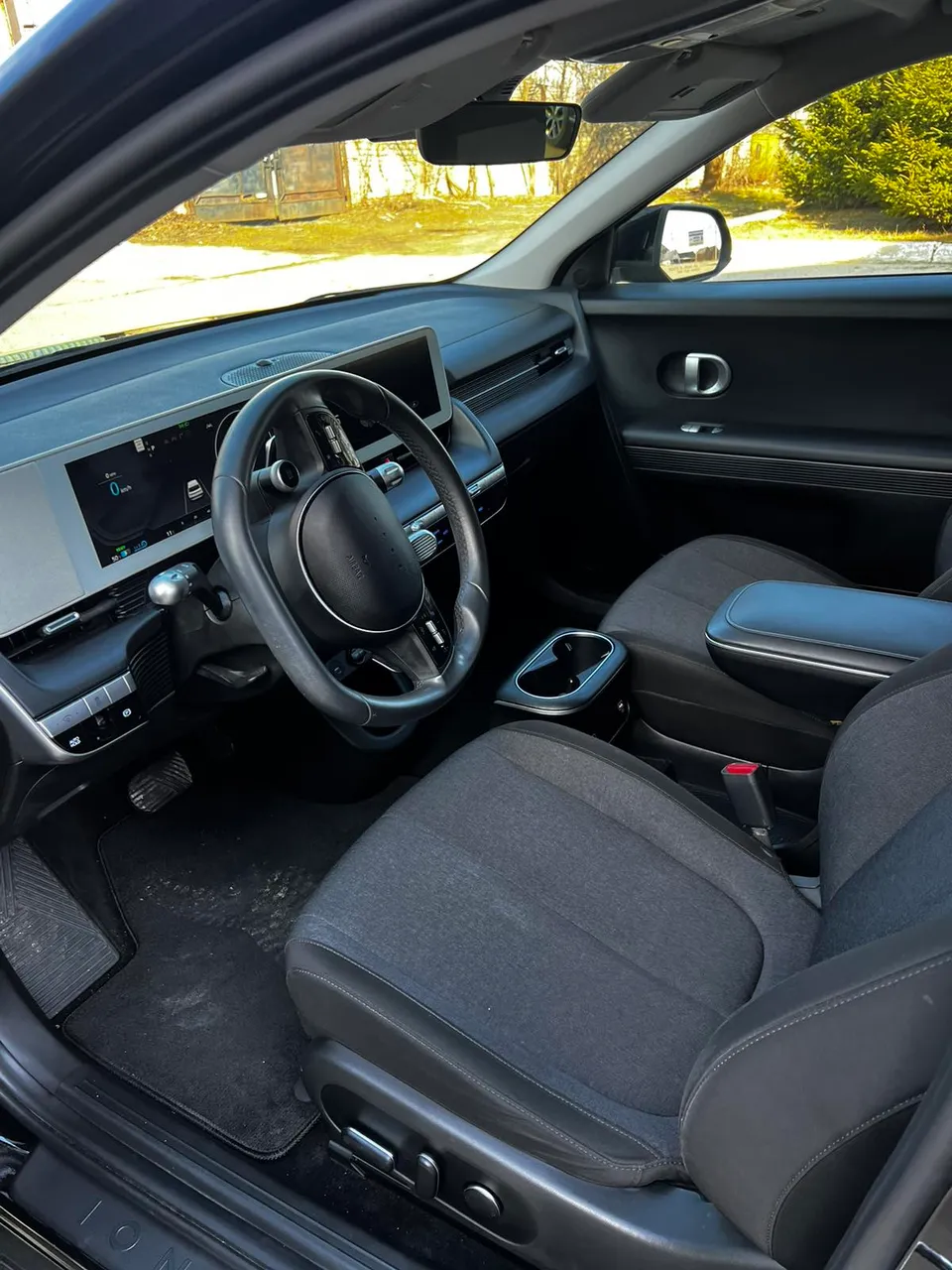 Hyundai IONIQ 5 - фото 16