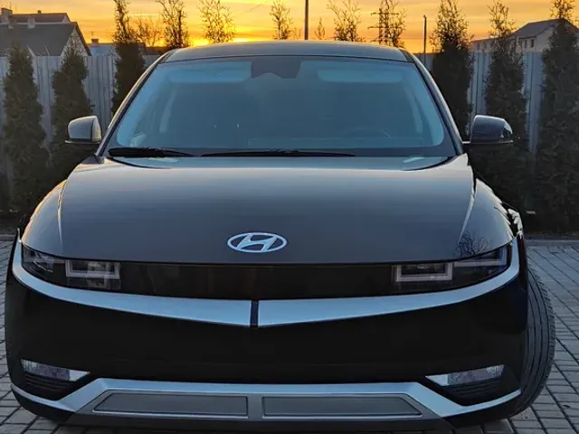 Hyundai IONIQ 5 - фото 3