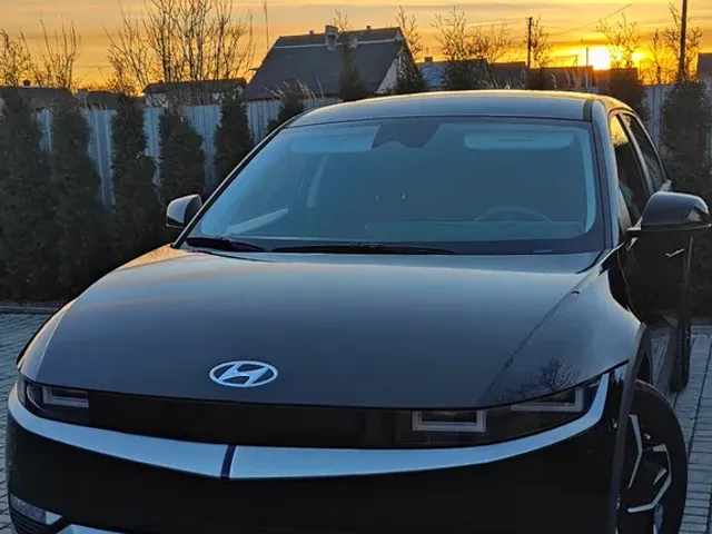 Hyundai IONIQ 5 - фото 4