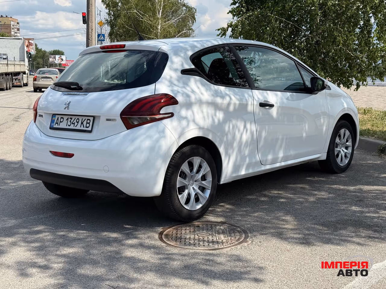 Peugeot 208 - фото 5