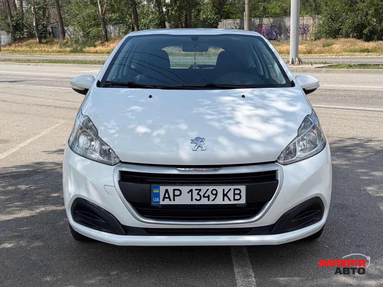 Peugeot 208 - фото 2