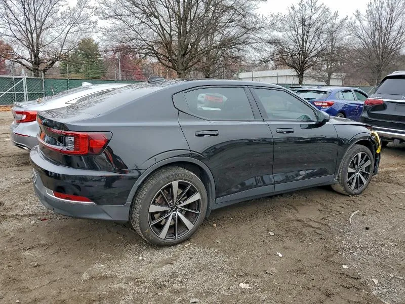 Polestar 2 - фото 4