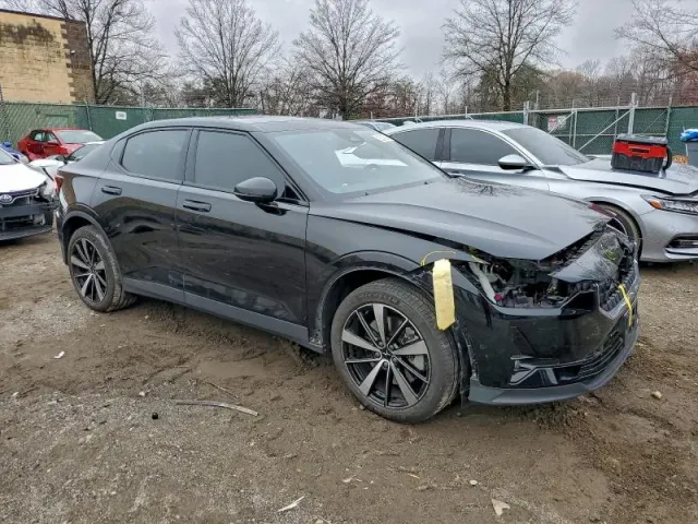 Polestar 2 - фото 1