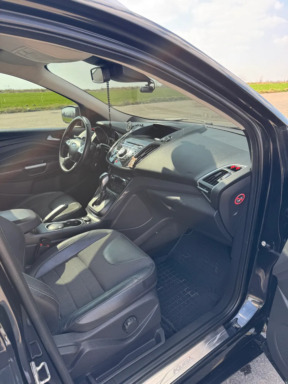 Ford Kuga - фото 17