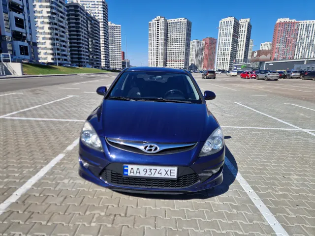 Hyundai i30 - фото 3
